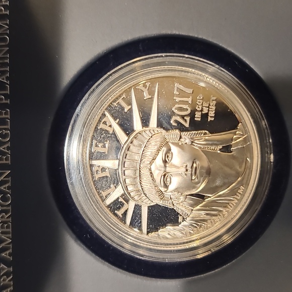 2017 PLATINUM West Point US Mint ANNIVERSARY PROOF 1oz Eagle - Picture 2 of 7